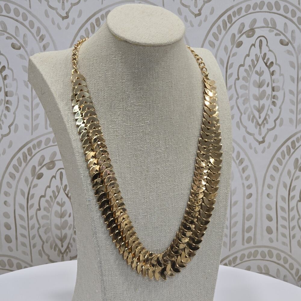 Gold Tone Double Layered Cascade Lightweight Metal Laurel Leaf Vine Necklace